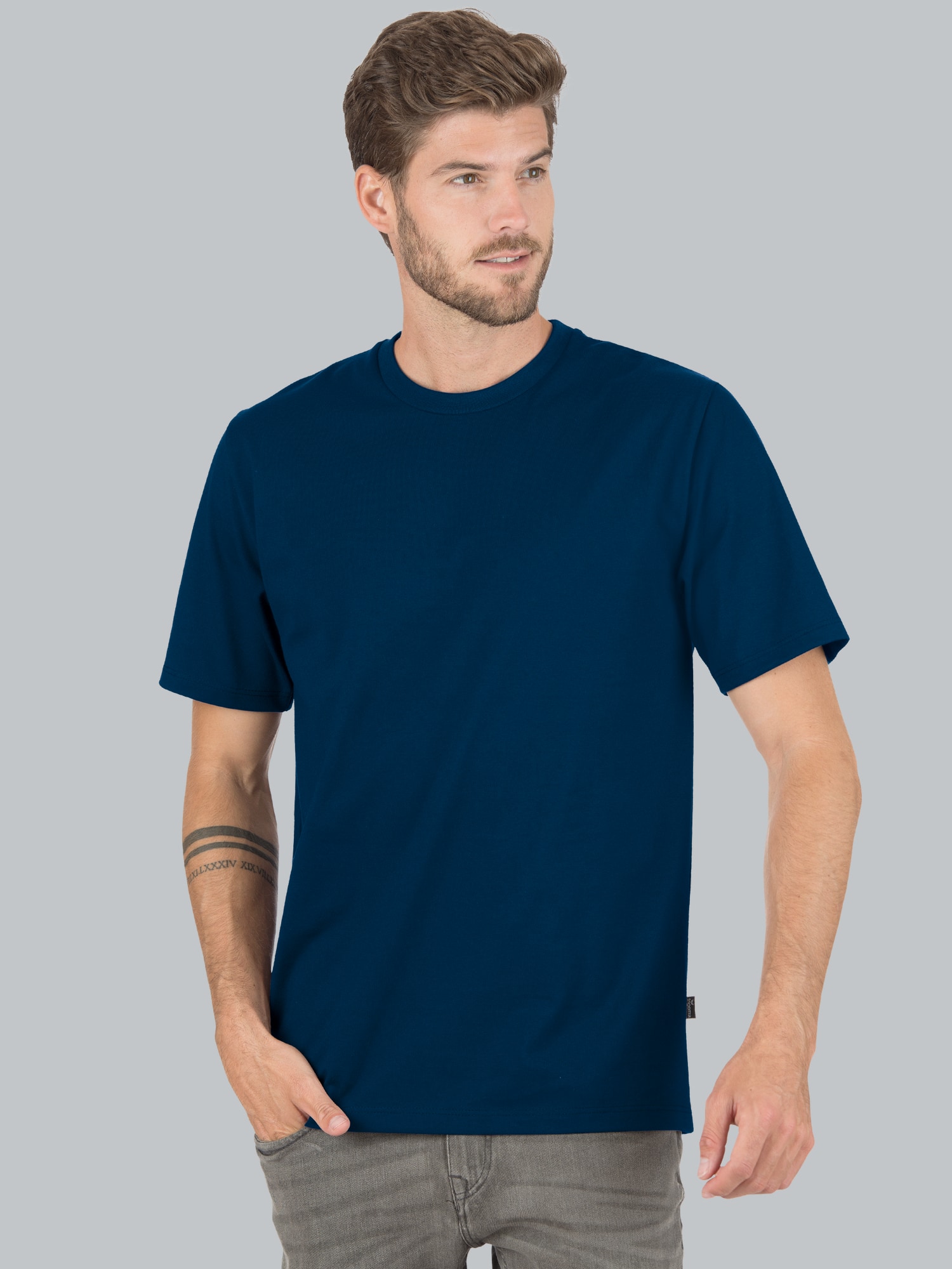 T-Shirt aus 100% Baumwolle Night-blue