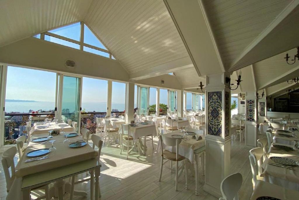 Avicenna Hotel Logies en ontbijt - Hotel