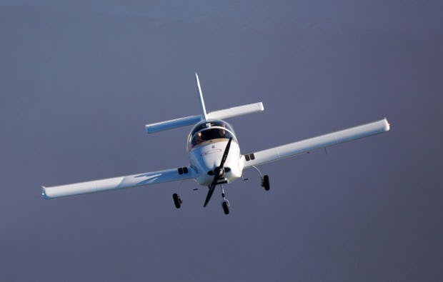 Flugzeug selber fliegen in Freiburg als Geschenk