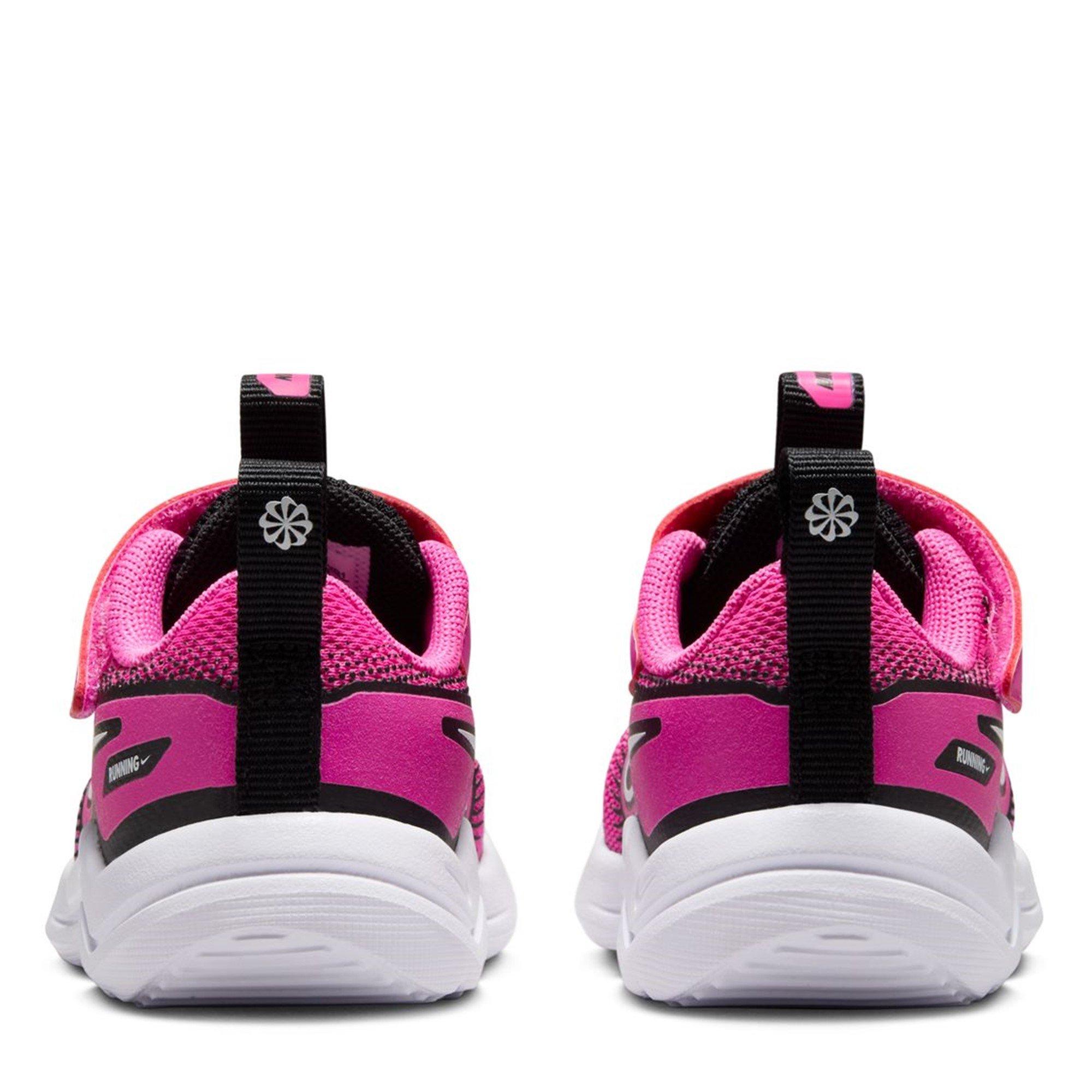 Nike Nike Cosmic Runner In52