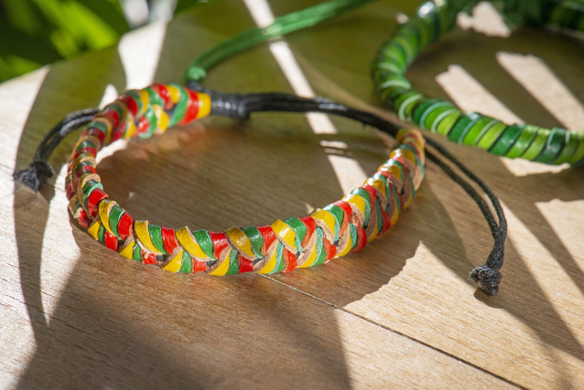 Armband geflochten, grün, rot, gelb, Ø 10 cm günstig bestellen
