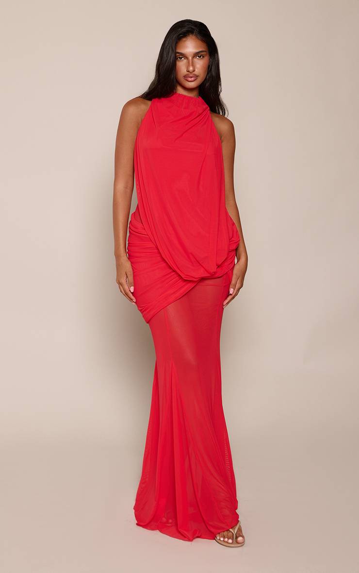 Rouge Robe Maxi Col Montant À Volants Étagés Drapé Asymétrique Et Jupe Sirène En Mesh Plt Label