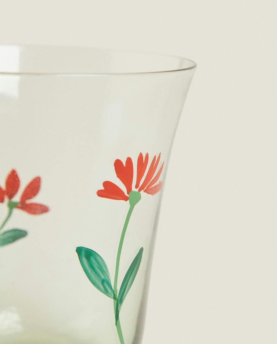 COPO DE VIDRO COM DEMONSTRAÇÃO FLORAL