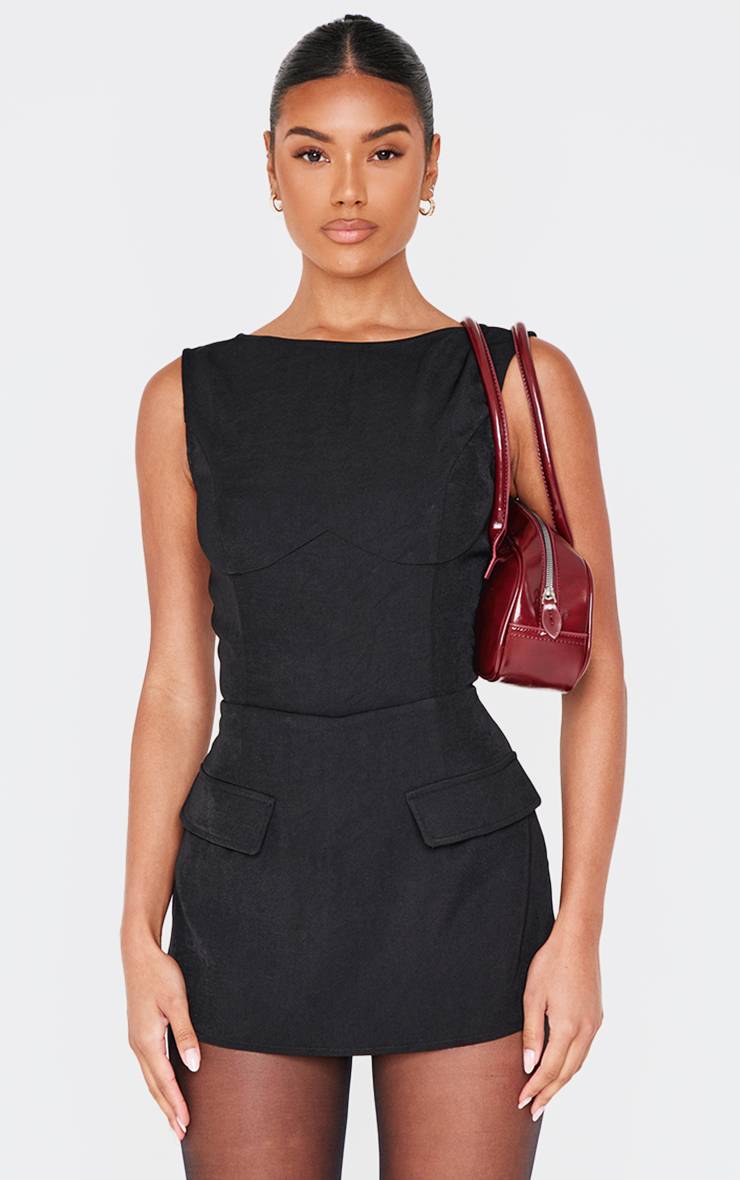 Noir Combi-short Jupe-short Sans Manches Avec Détail De Poches En Tissu Tissé