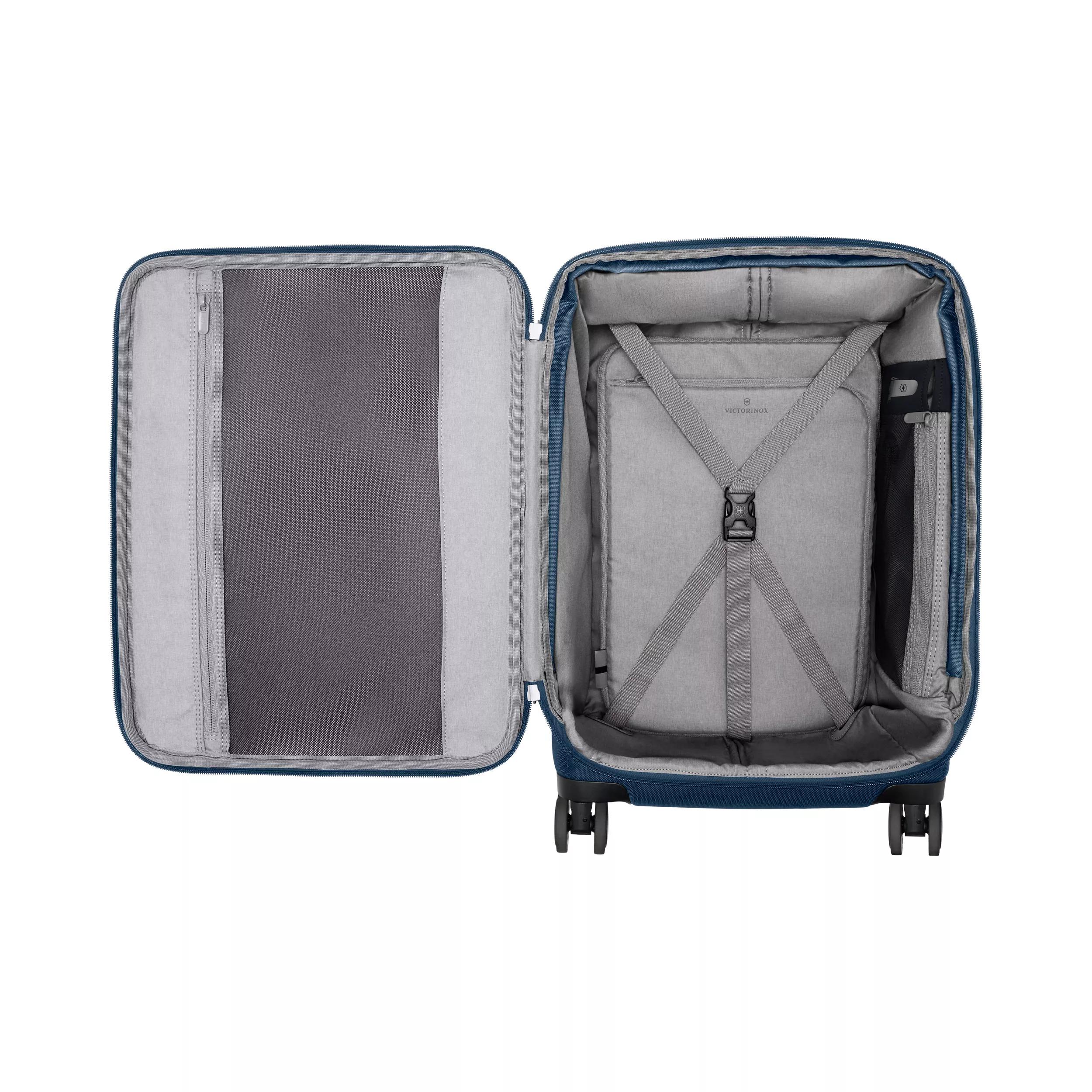 Werks Traveler 6.0 Softside Frequent Flyer Carry-On-Blau