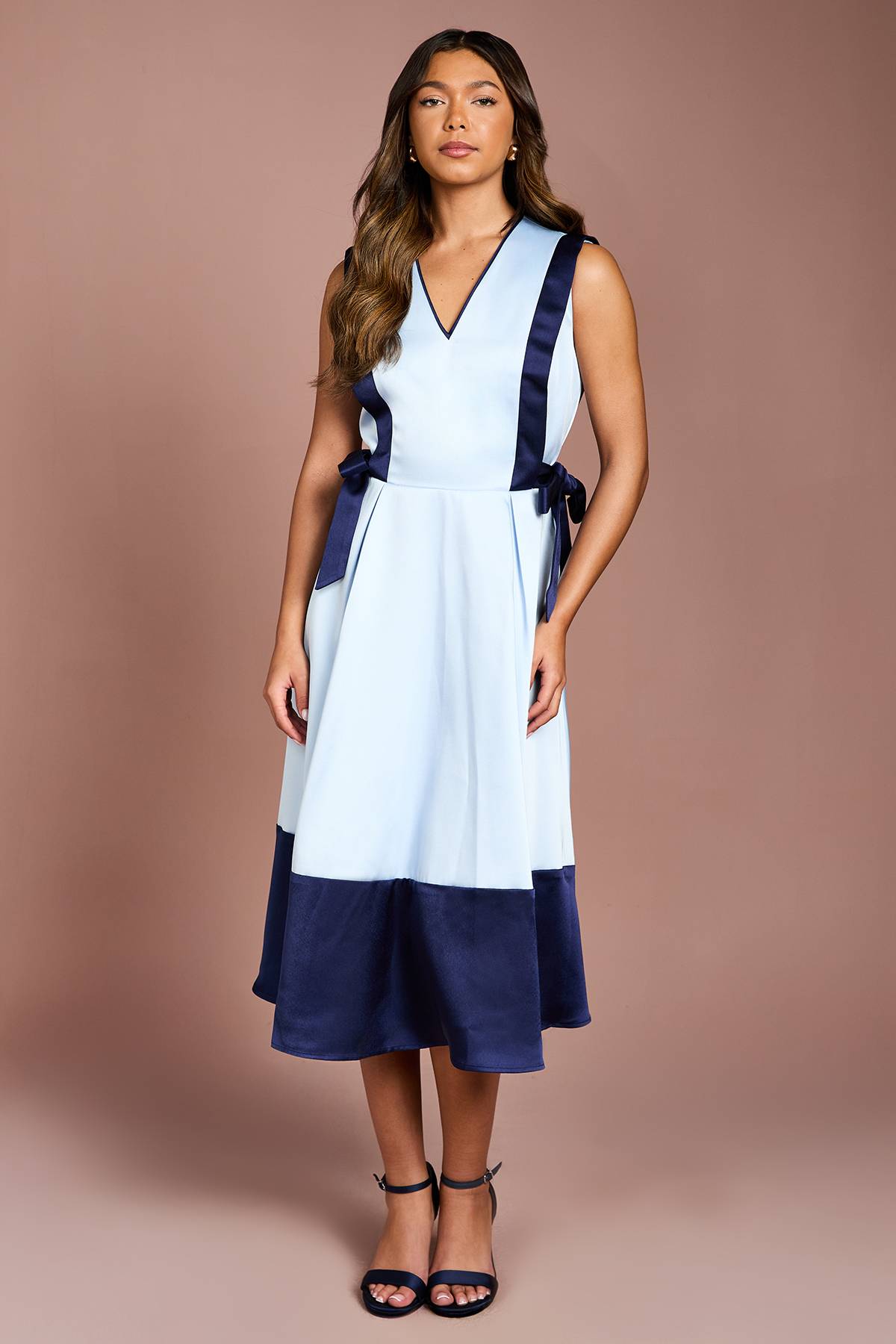 Coast Robe Midi En Satin À Détail Nœud Et Blocs De Couleur