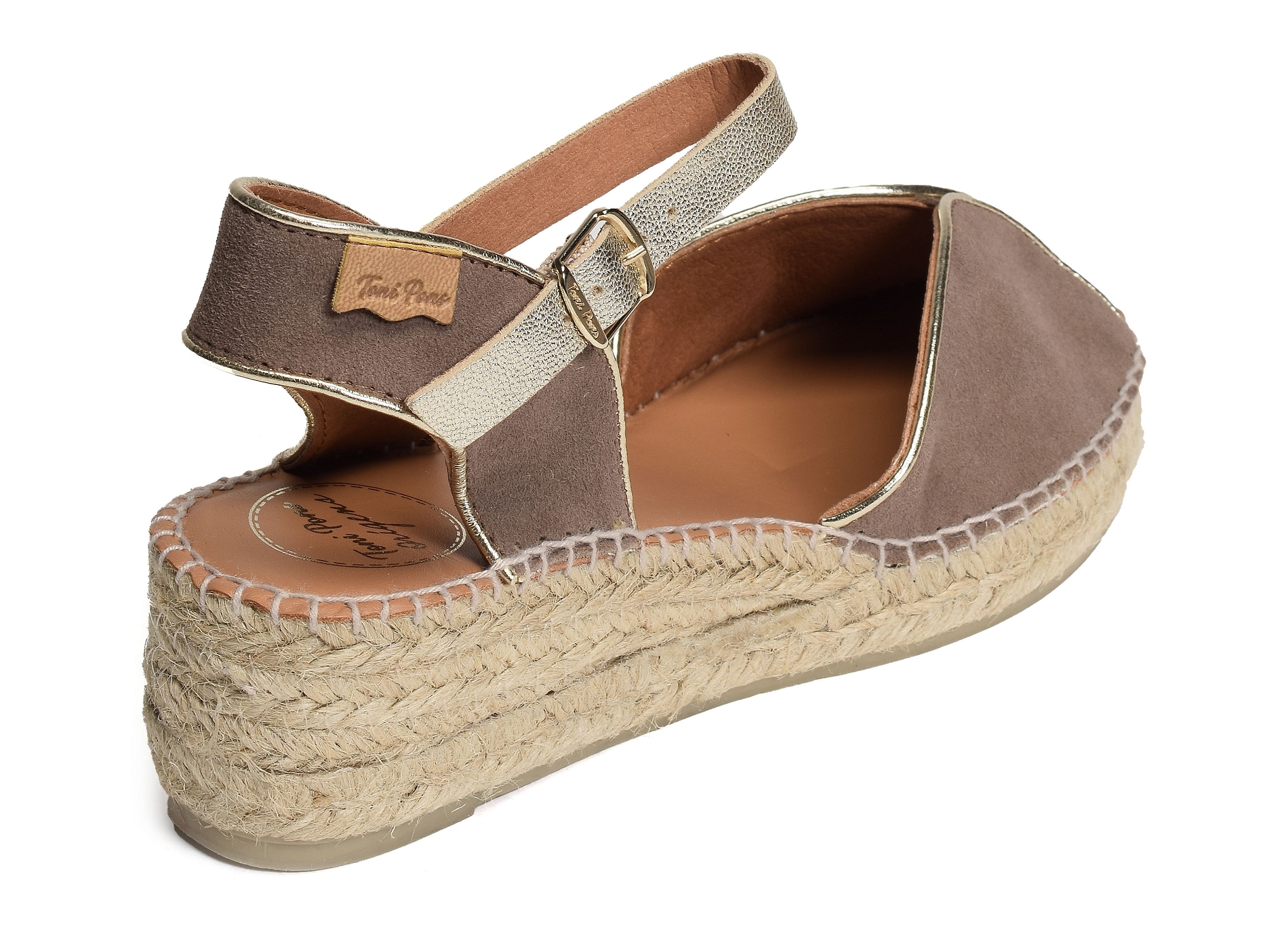 Brest taupe