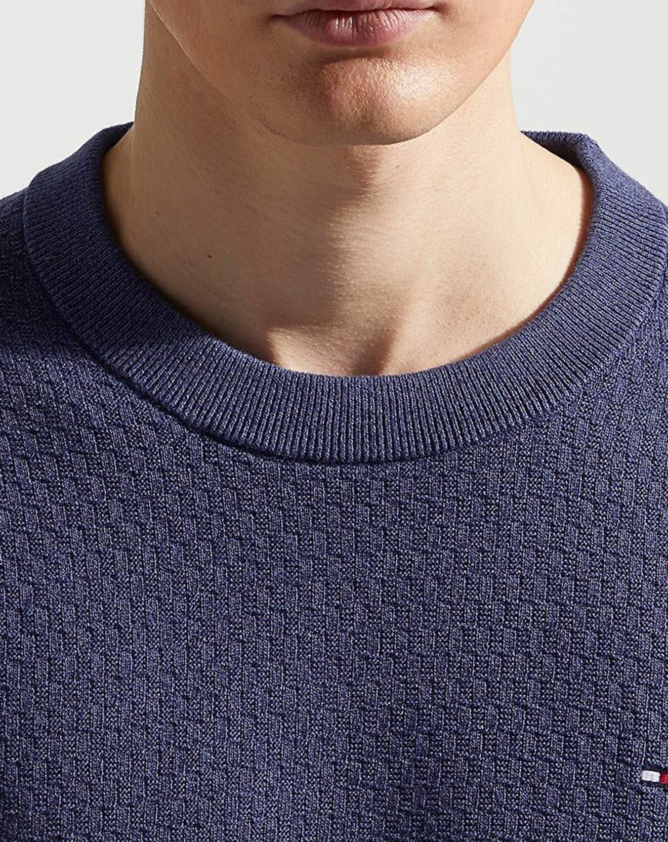 Tommy Hilfiger Pull Cross Structure bleu vintage