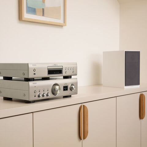 Denon PMA-900HNE – hifi-stereoversterker met HEOS-streaming Premium Silver