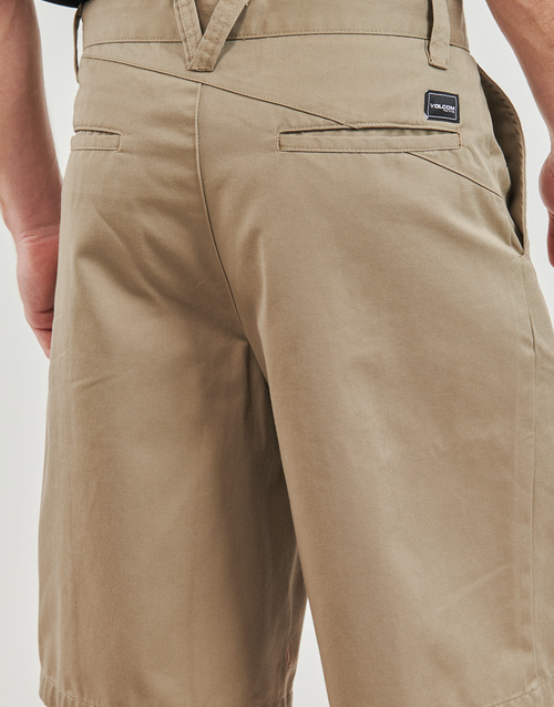 Volcom - LOOSE TRUCK SHORT - Kaki