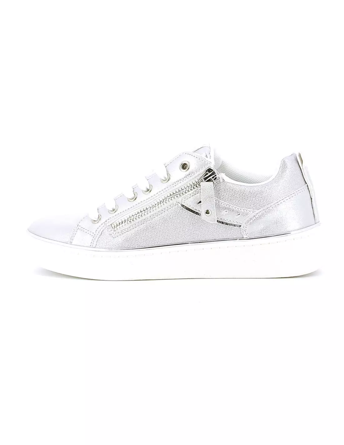587901 - Baskets PLATINA