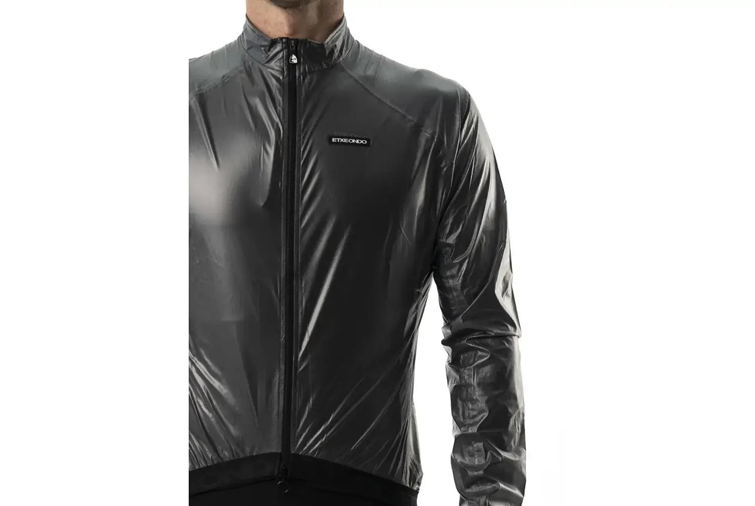 Etxeondo Busti Regenjas Zwart