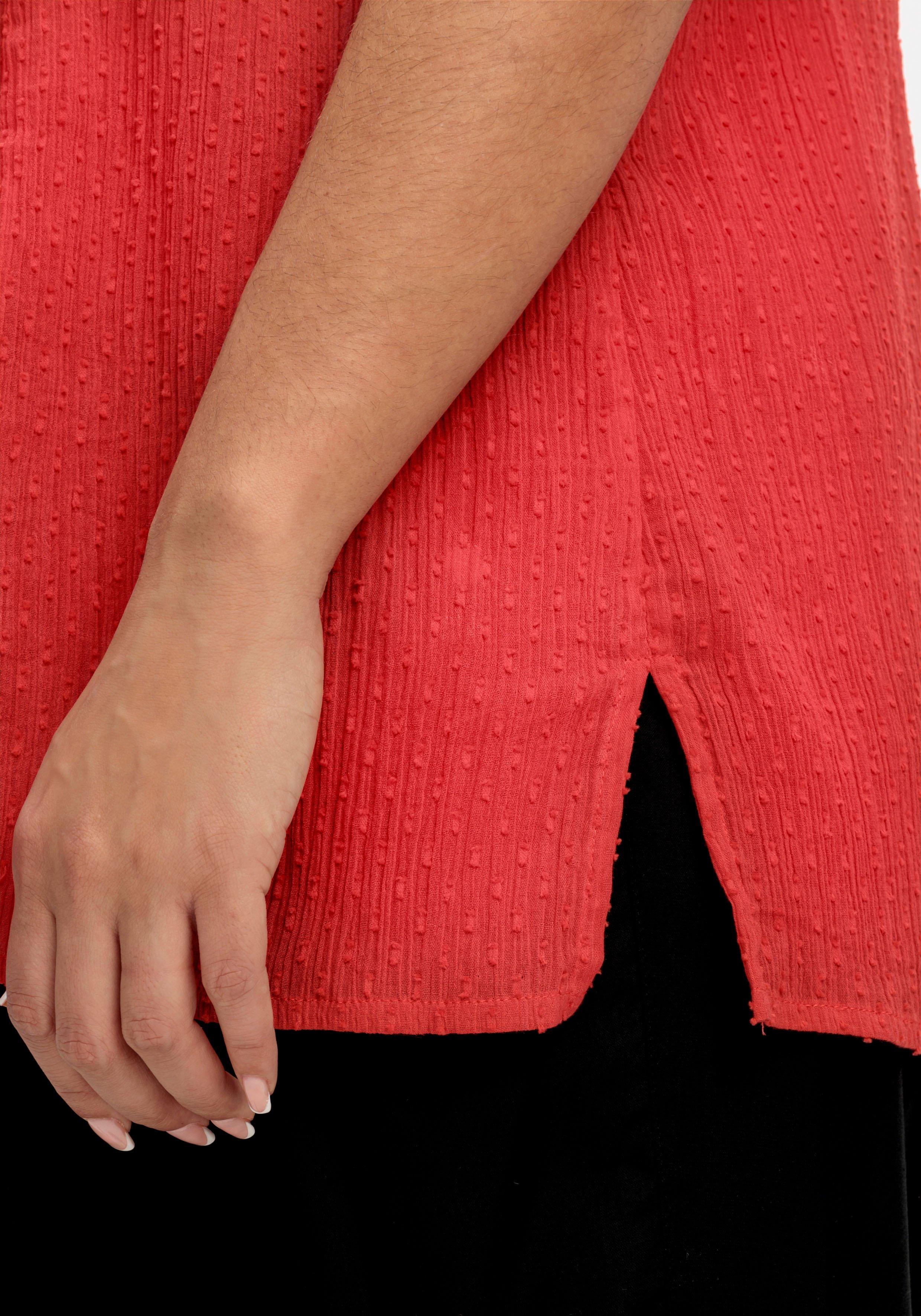 Crinkle-Bluse mit eingewebten Punkten