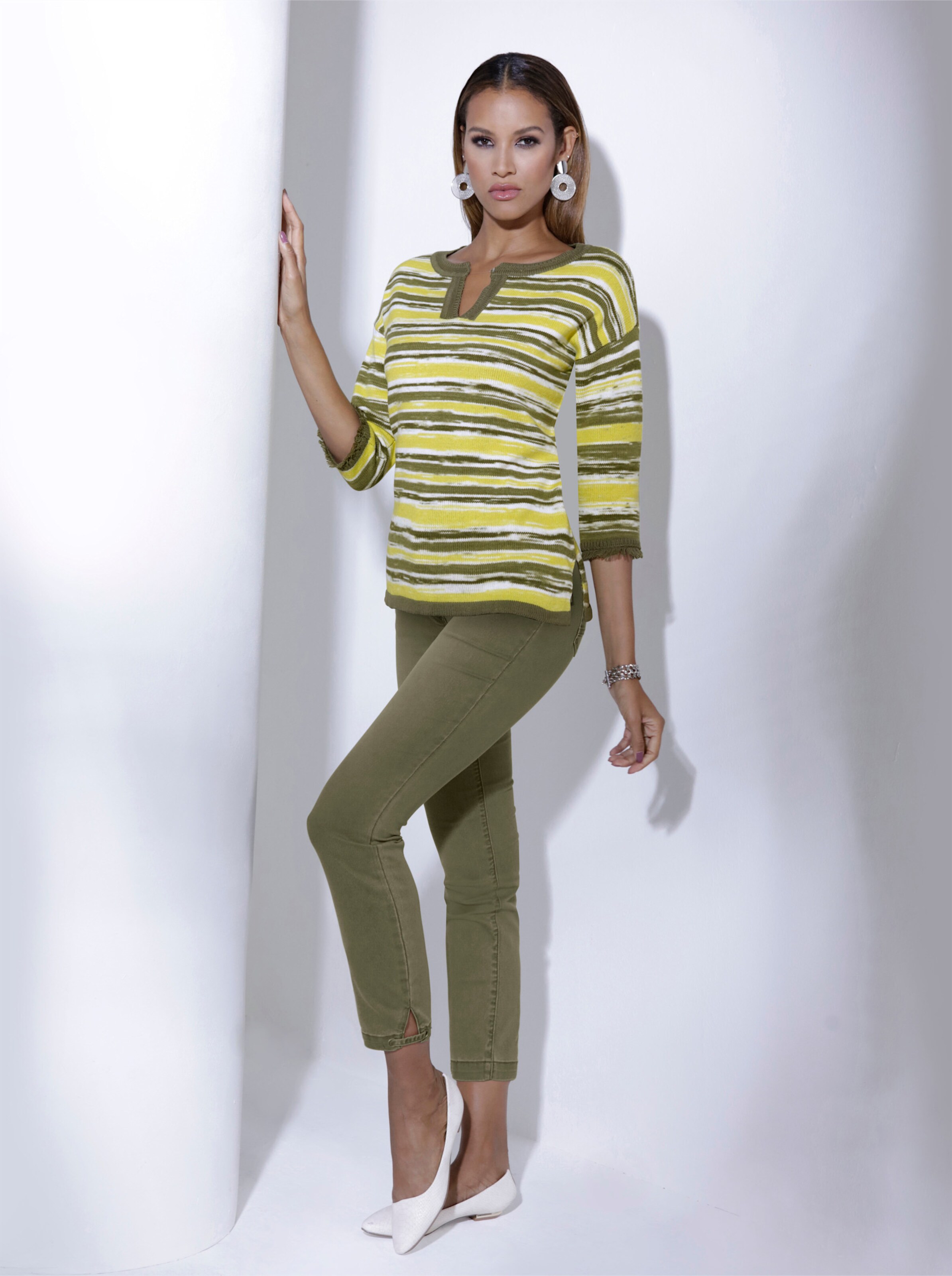Jeans in oliv