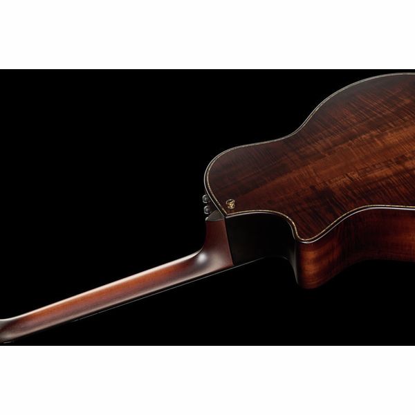 Taylor K24ce V-Class Builders Edition