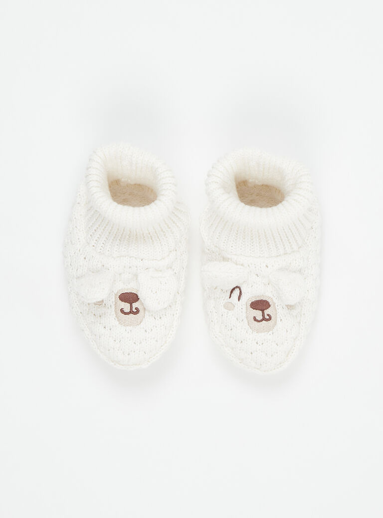 Chaussons en tricot uni blanc cassé