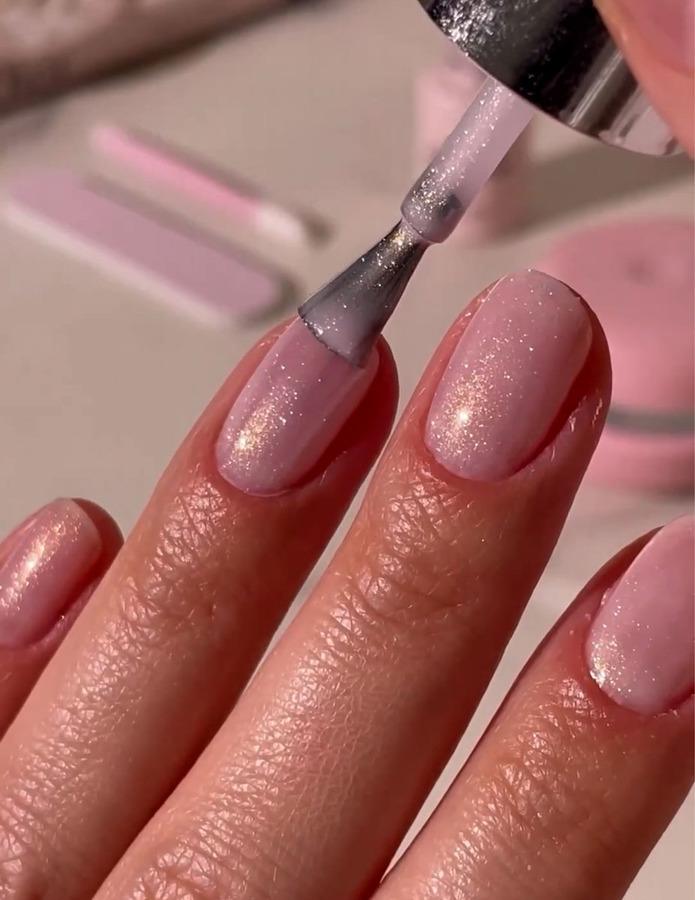 Le Mini Macaron Single Gel Polish Pink Quartz 10ml