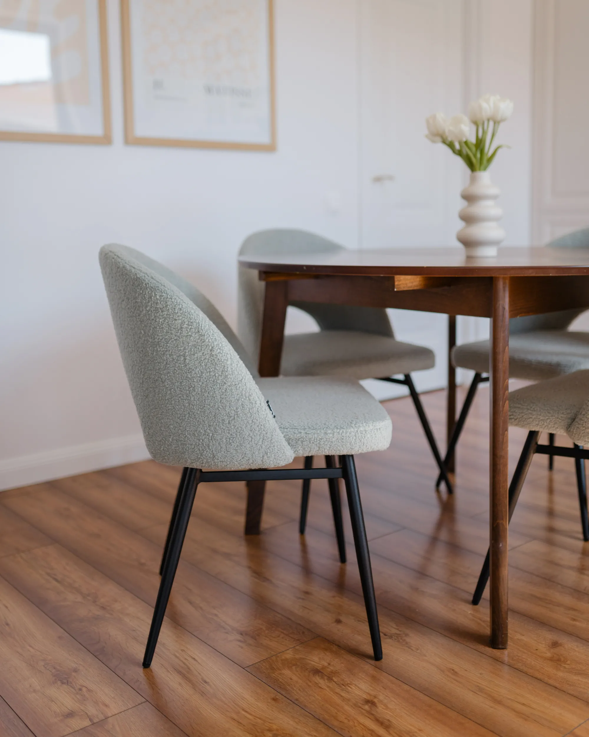 Set van 2 eetkamerstoelen ONAGA Bouclé Lichtgroen