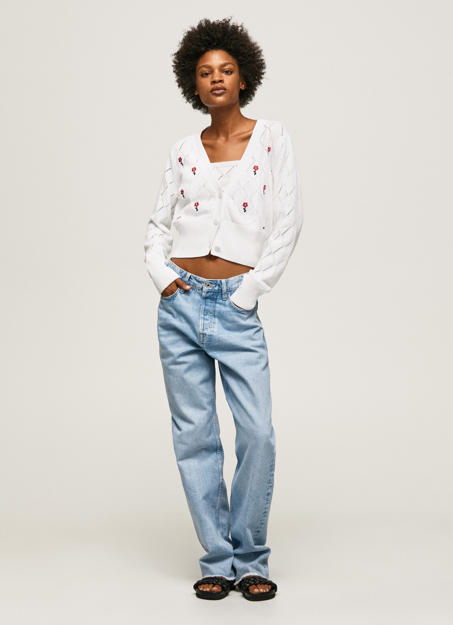 Cardigã de algodão com flores bordadas - branco