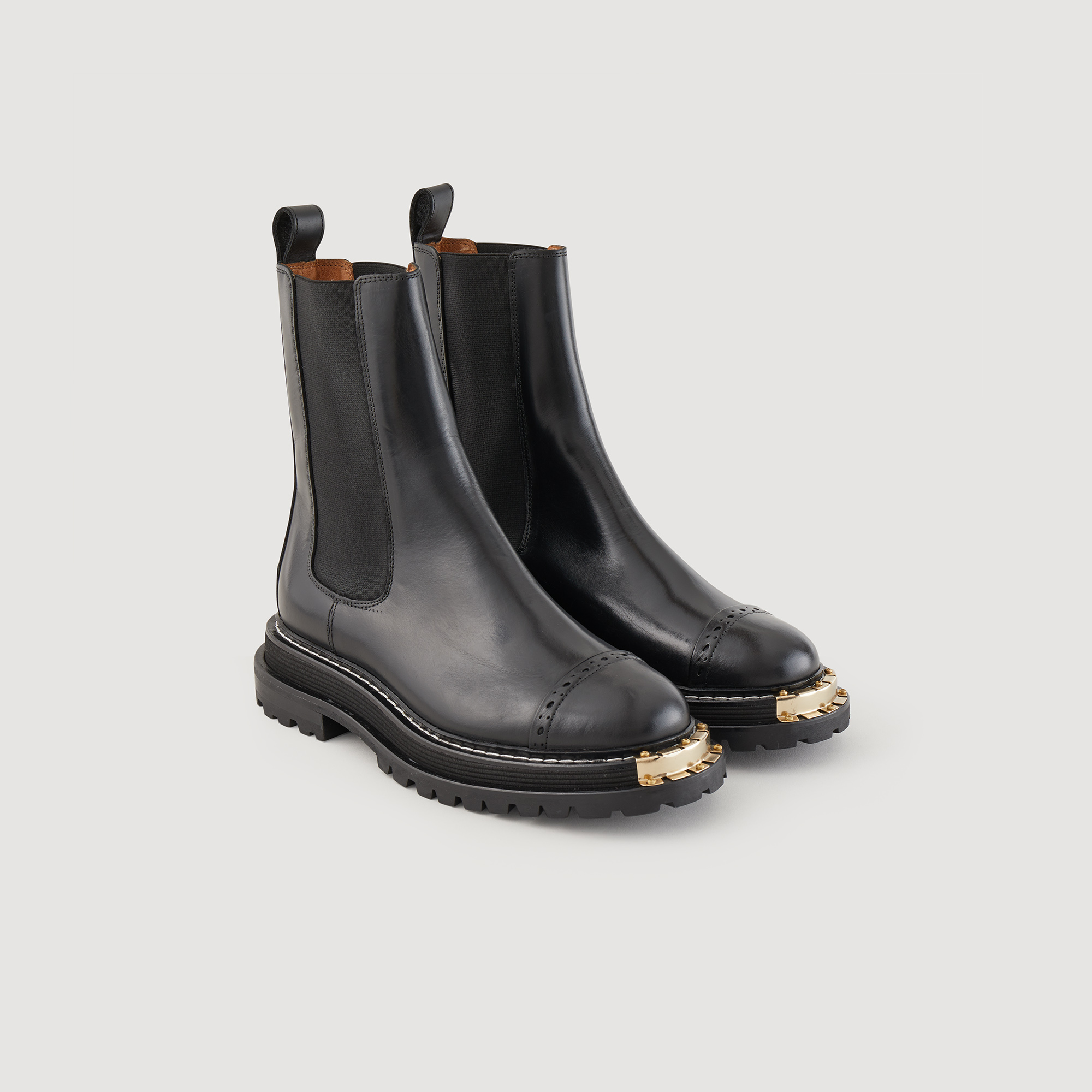 Bottines á semelle crantee