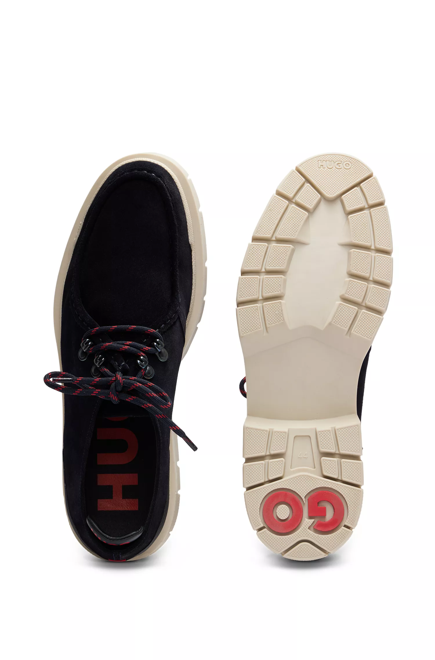 Sapatos Derby HUGO em camurça vermelha com sola de borracha robusta.