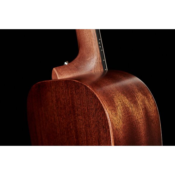 Martin Guitar DJr-10E StreetMaster