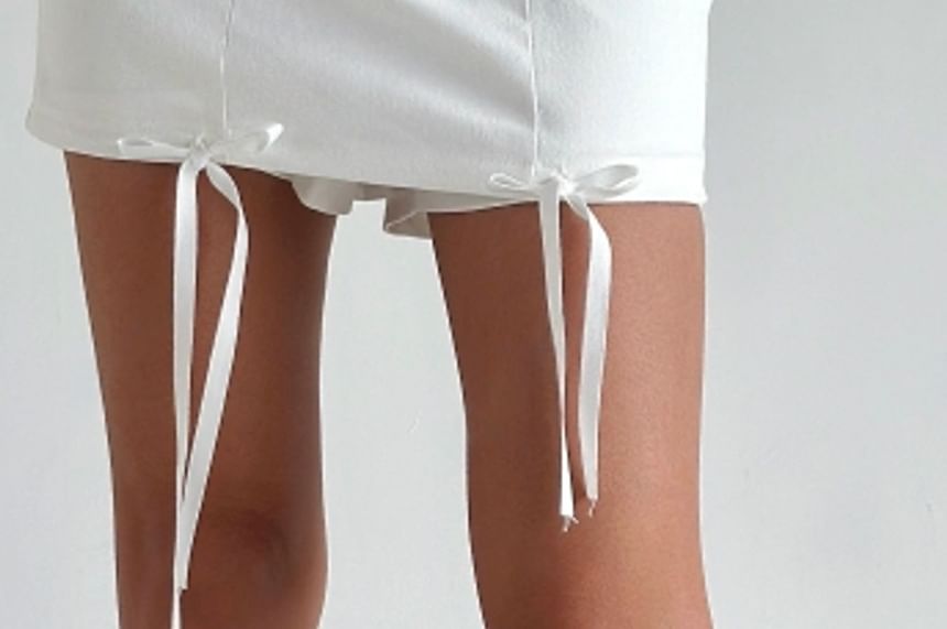 SeoulPop - Two-Way Plain Bow Tube Romper