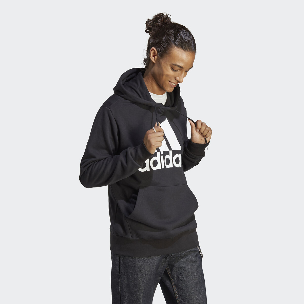 ADIDAS ROUPAS ESPORTIVAS<br>Moletom com capuz na cor Molton Essentials