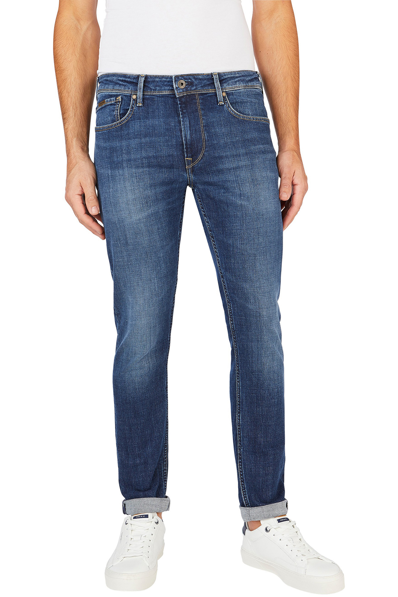 Calça jeans skinny, corte de biquíni