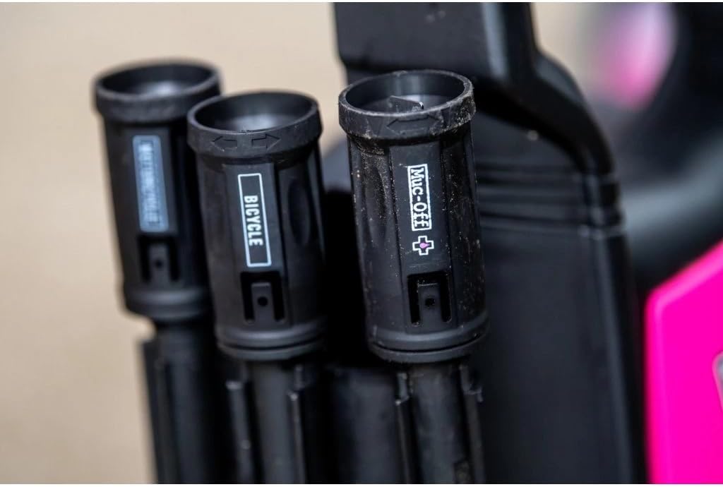Muc-Off Fahrrad Hochdruckreiniger Set – Der Weltweit Erste Druckreiniger für Fahrräder – Fahrradzubehör Set – Fahrrad Reinigungsset mit Muc-Off Bike Cleaner, Bike Protect und Mehr!