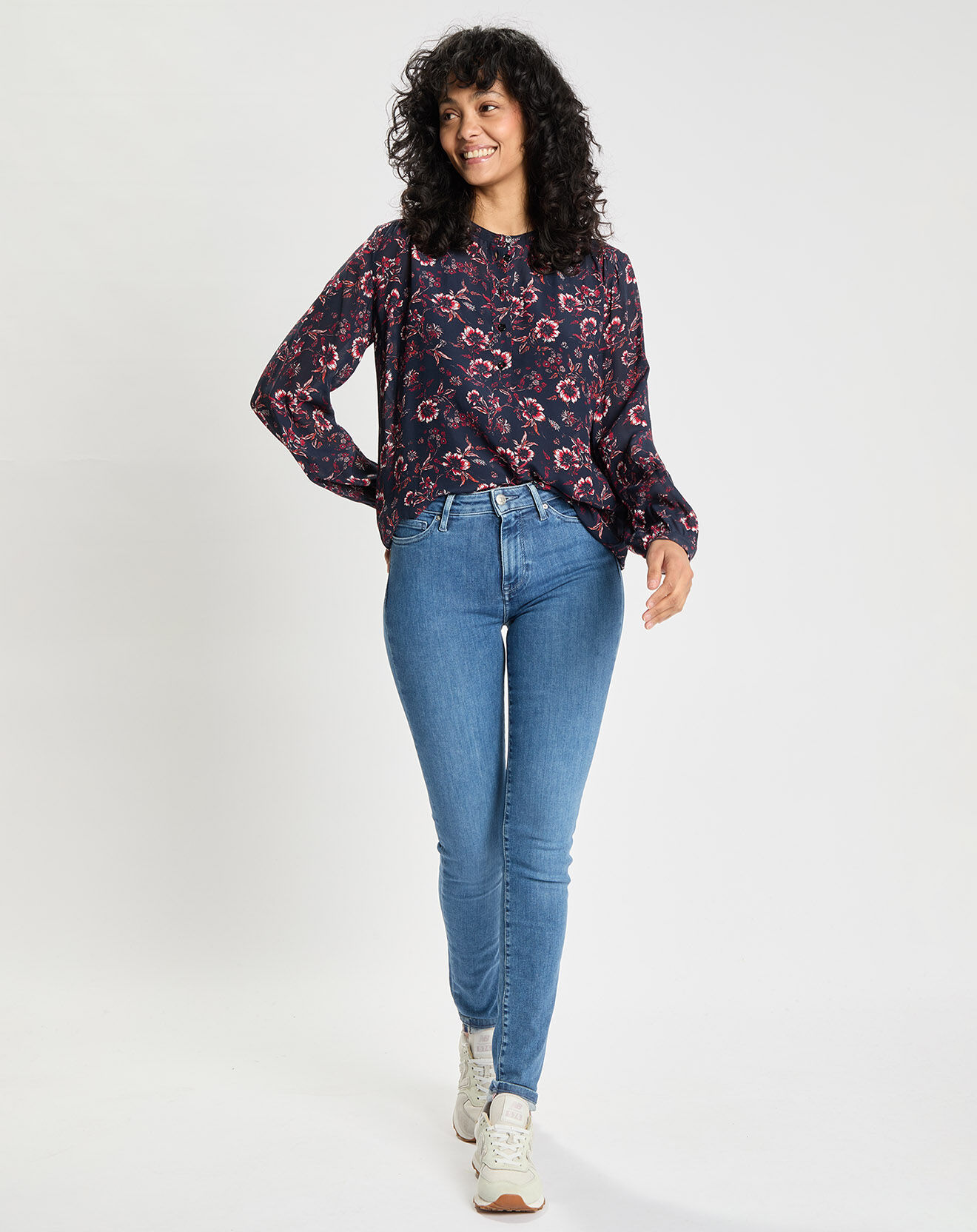Tommy Hilfiger Blouse Theme Fleurs bleu marine/rouge