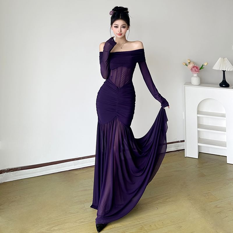 Amyway - Lange mouw off-shoulder maxi-zeemeerminjurk met effen gerimpeld mesh-paneel