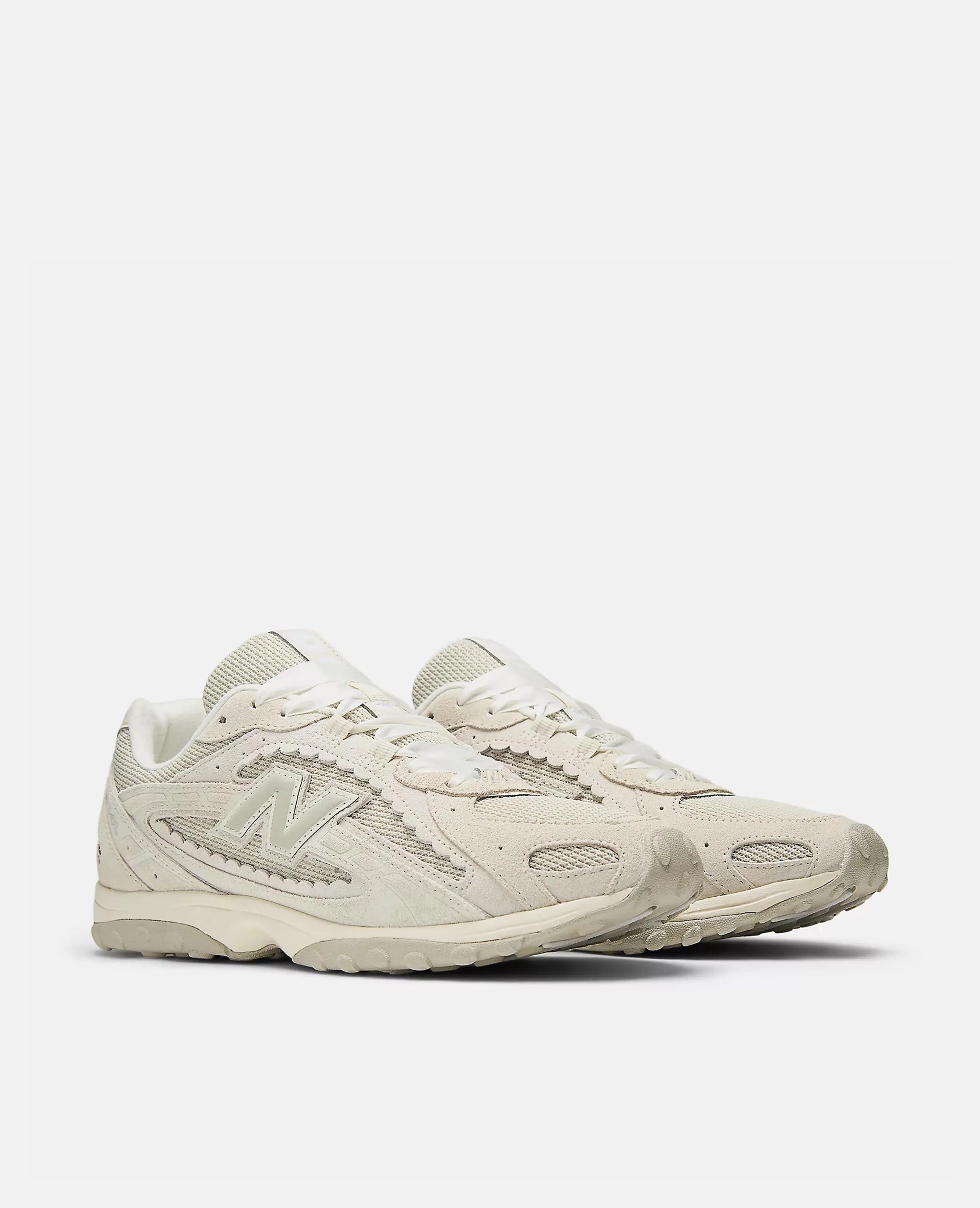 New Balance 204L (Sea Salt)