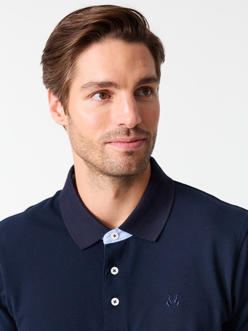 Mitch pique Sky Captain