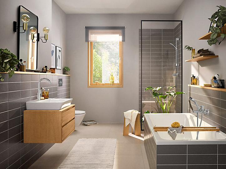 Mitigeur de lavabo Rebris E 210 avec bec orientable, tirette et vidage Chromé