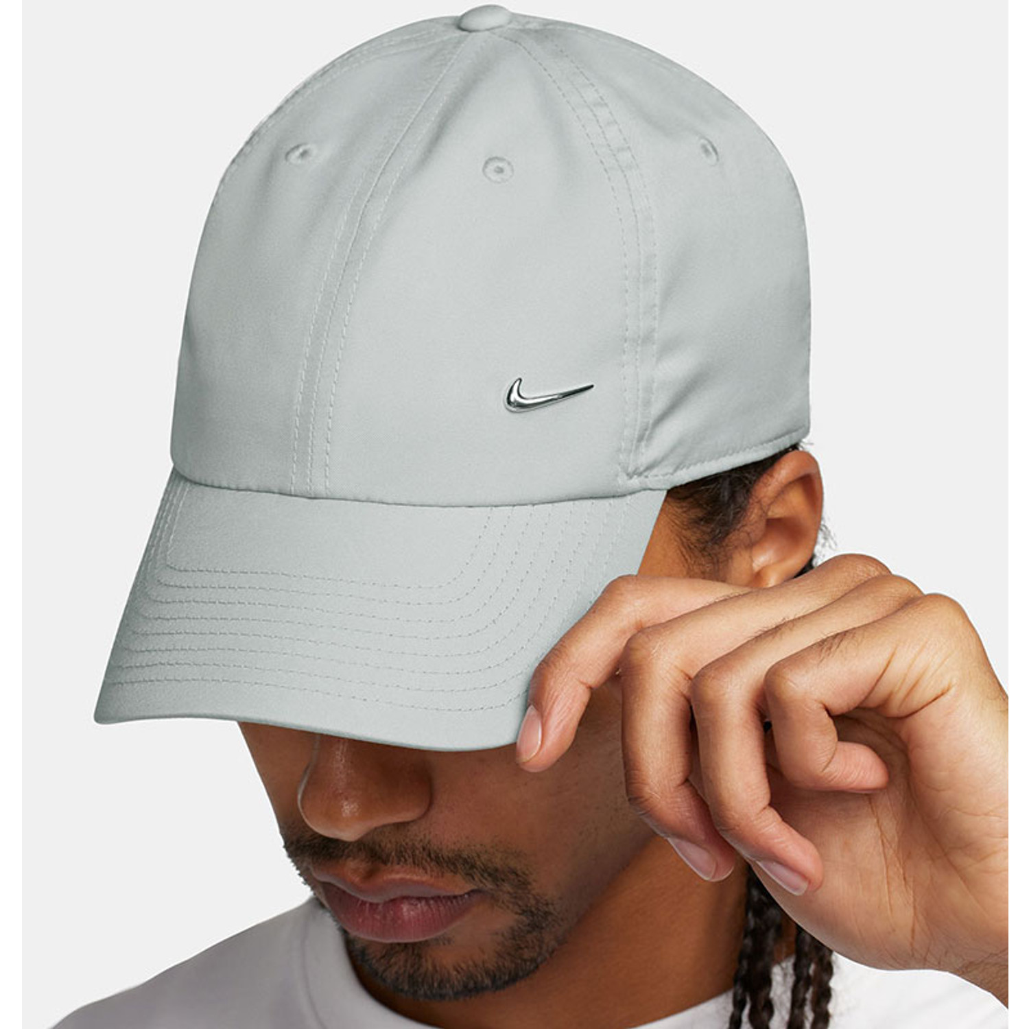 Nike Metal Logo Club Cap