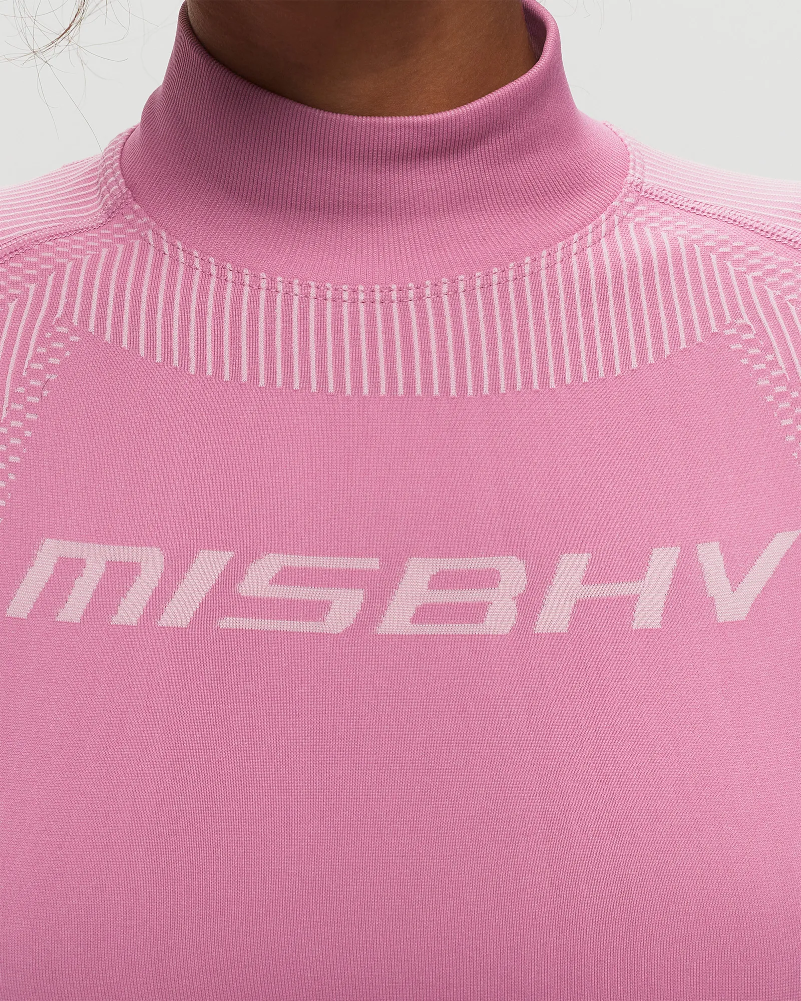MISBHV SPORT CROPPED LONGSLEEVE BUBBLEGUM