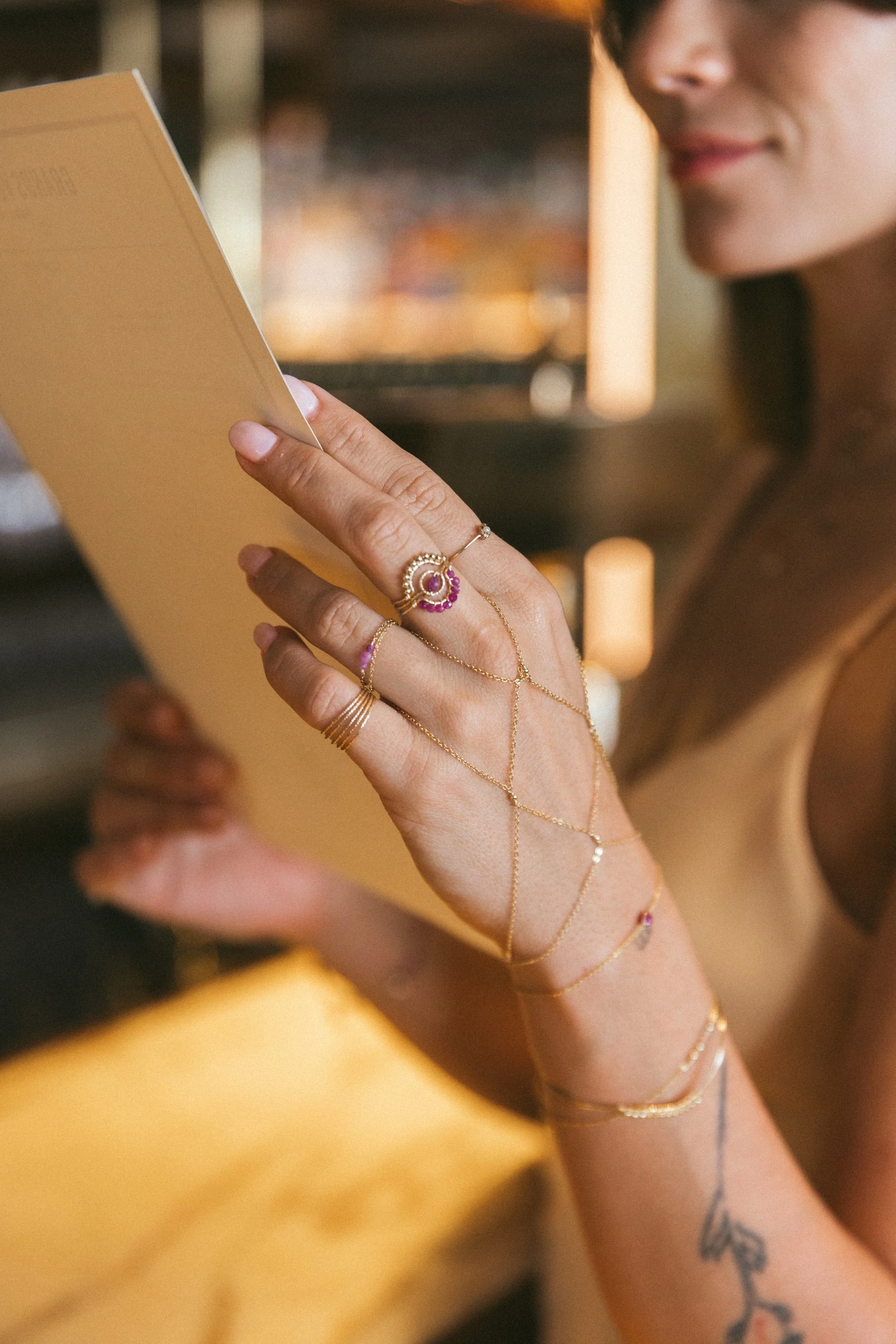 CHANCE - Bague chaînette - rubis | Rose