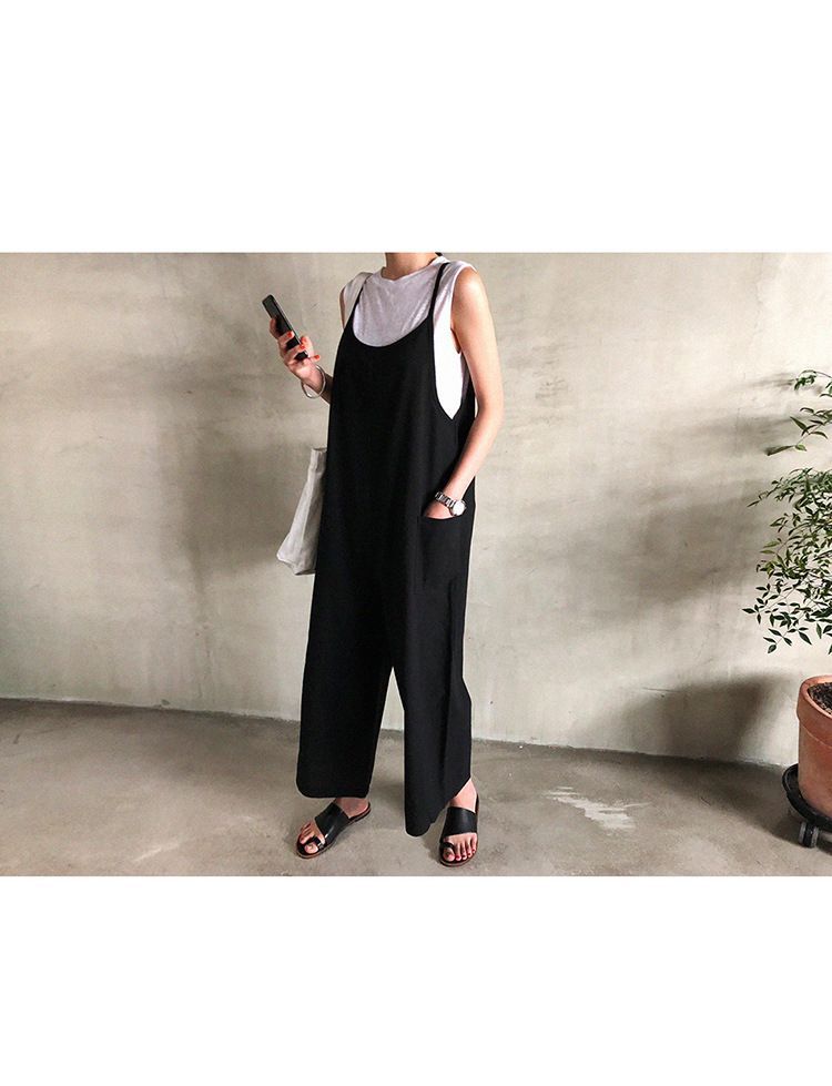 Inchioh - Effen jumpsuit met spaghettibandjes
