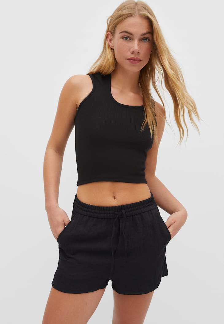 shorts rústicos fluidos
