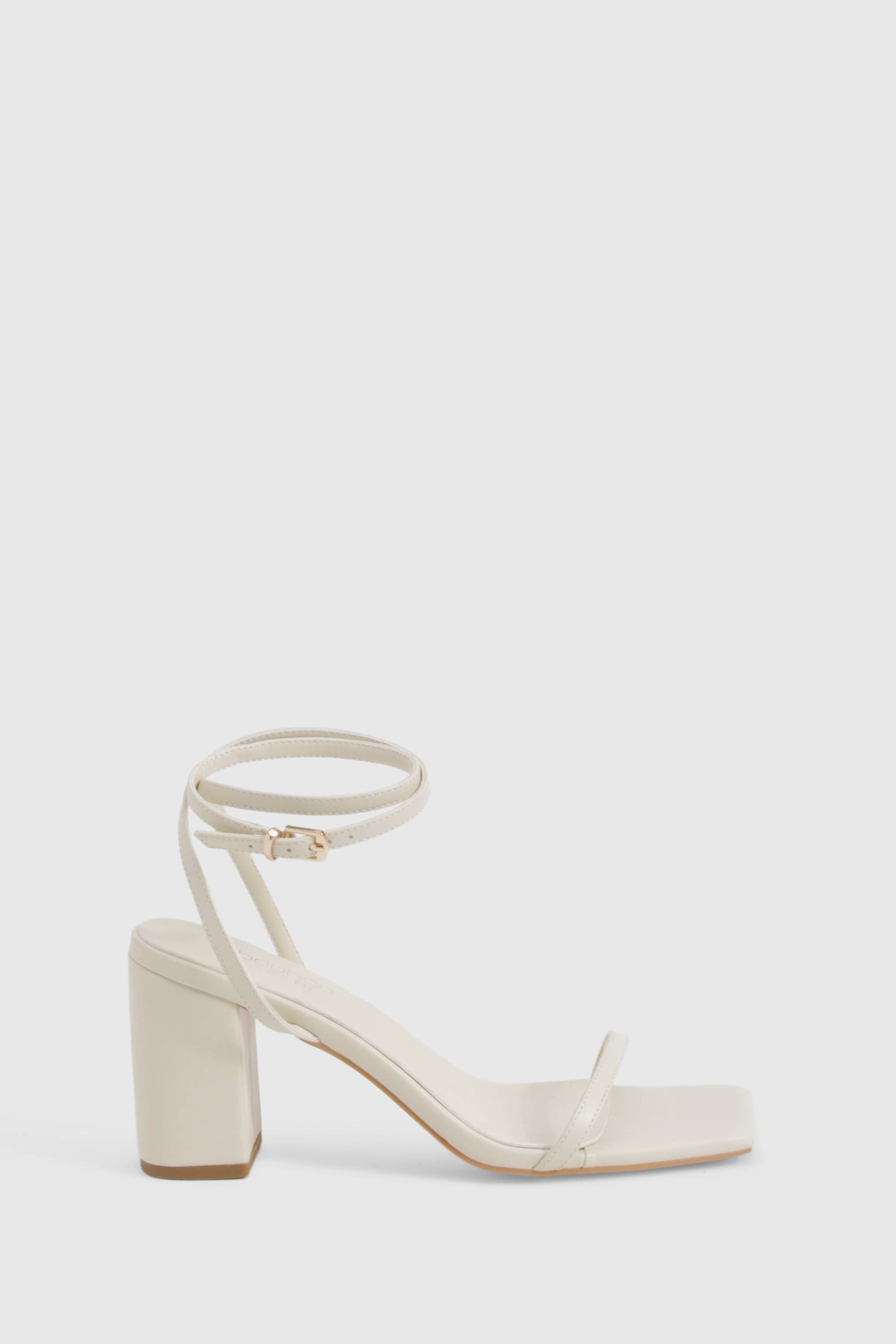 boohoo Talons blocs pour pieds larges – À peine perceptibles