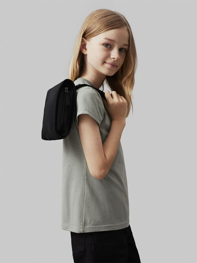 Calvin Klein CK AOP MESSENGER DIAPER BAG 01h