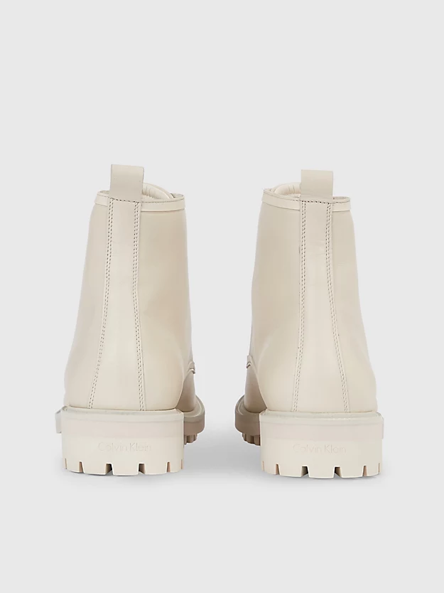 Botas de couro