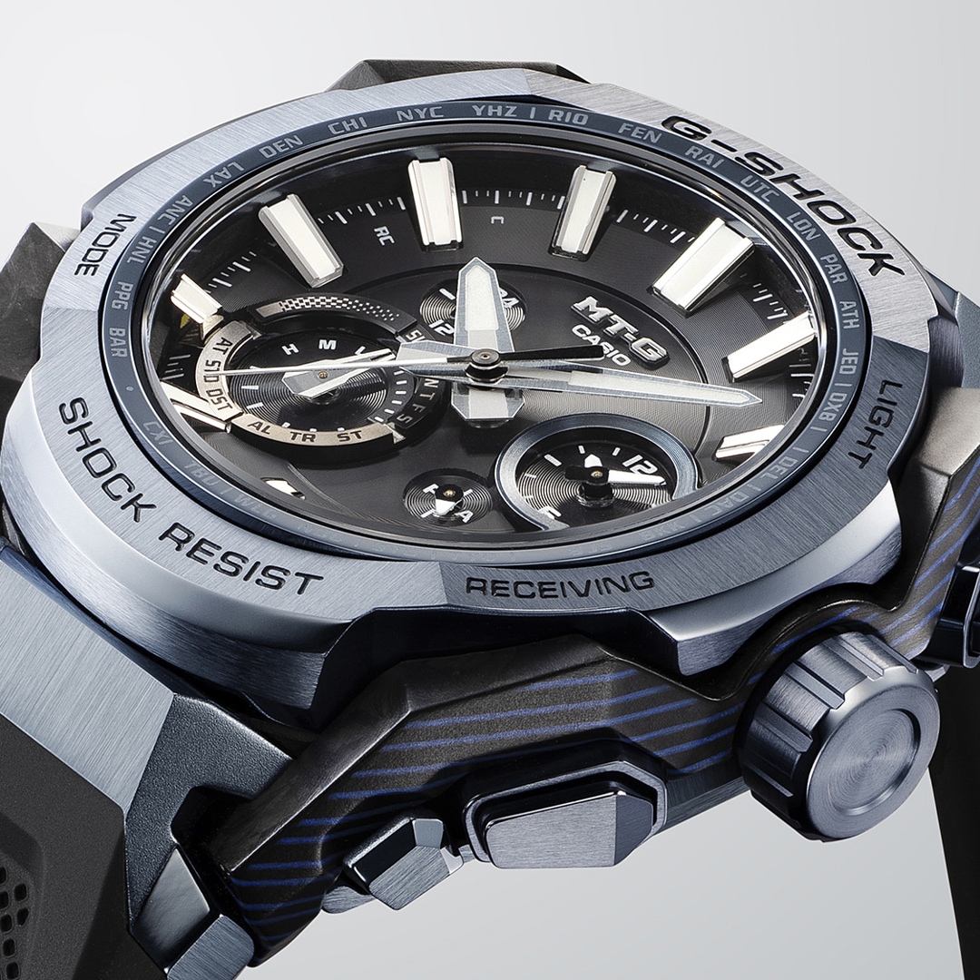 Casio G-Shock MT-G Carbon Hybrid