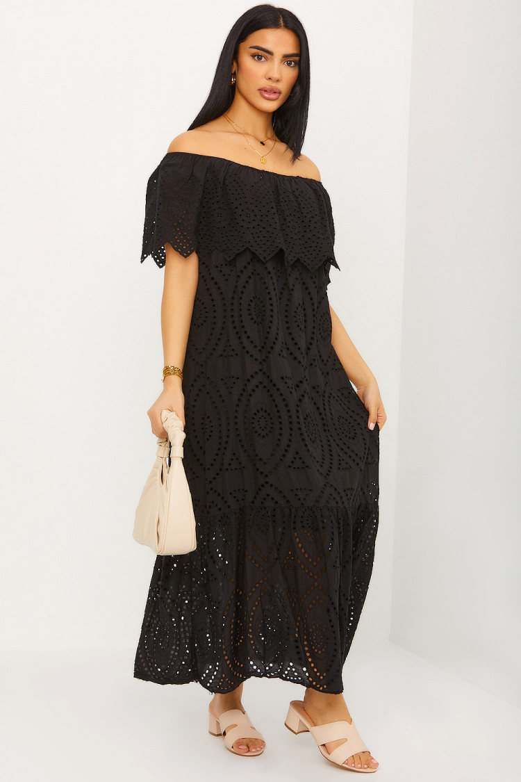 Robe noire col bardot en crochets