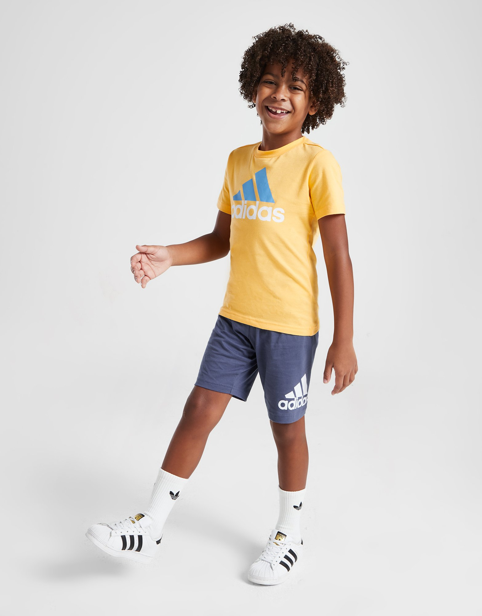 adidas Ensemble T-shirt/Short Badge of Sport Enfant