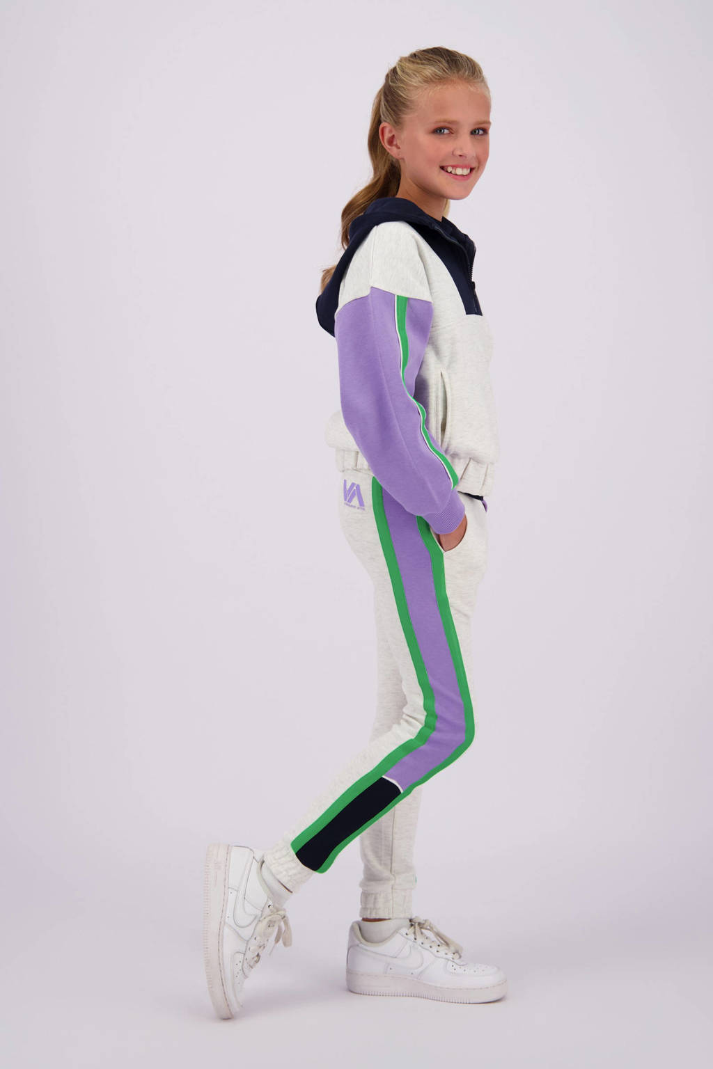 Vingino hoodie Nelke lichtgrijs melange/zwart/lila