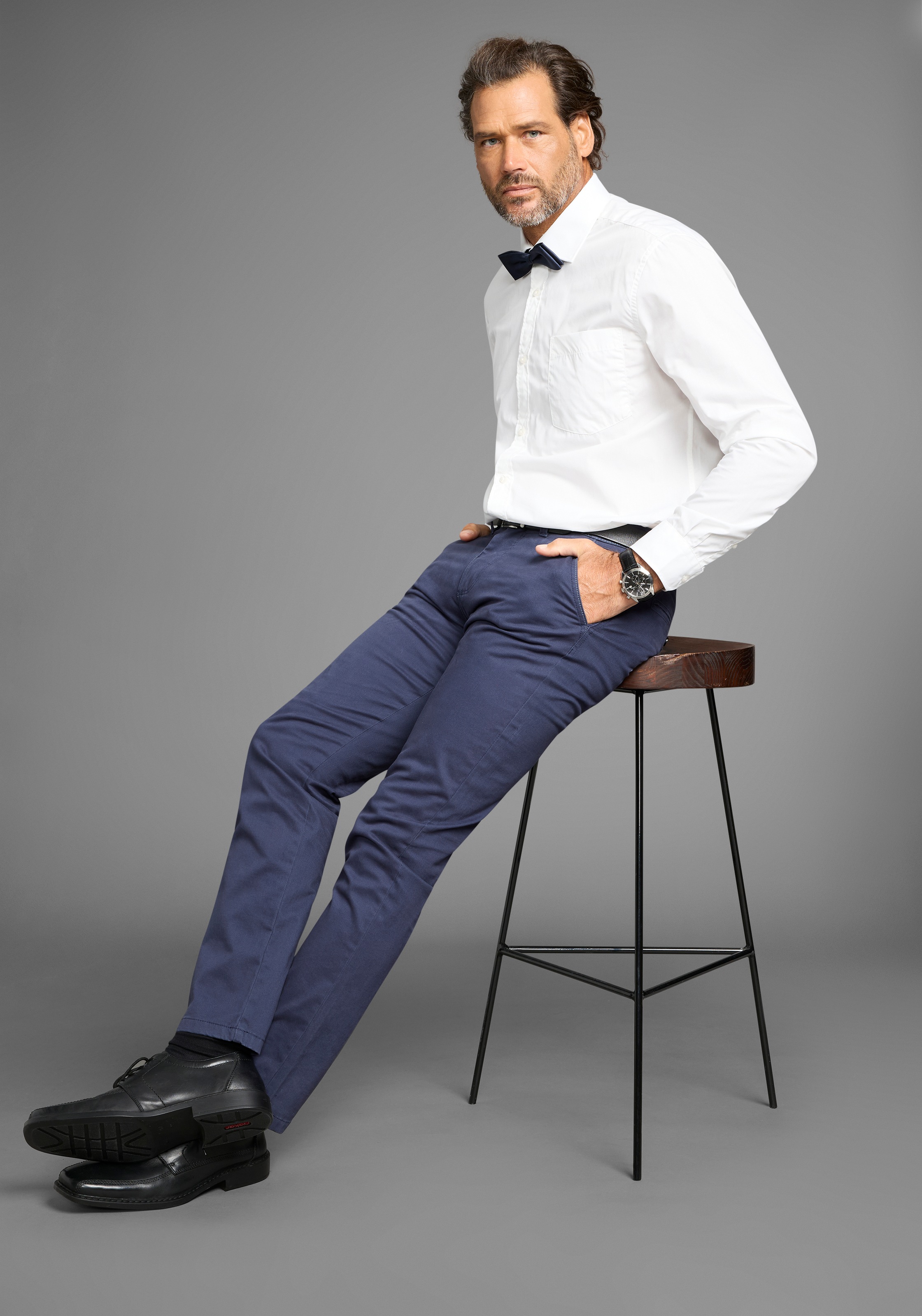 Man's World Fliege in elegant modischer Slim-Form - NEU auch in marine