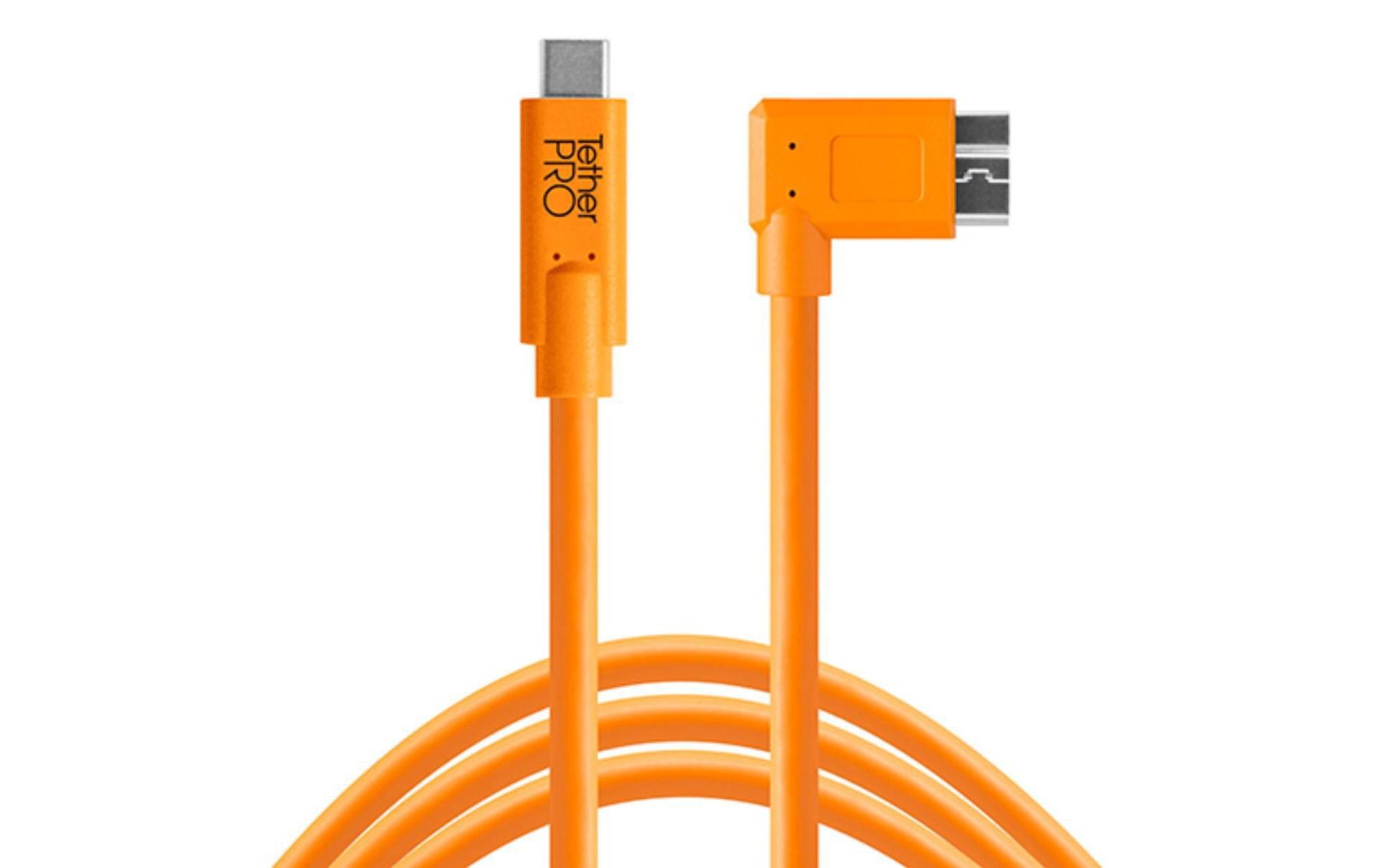 Kabel USB-C 3.0 Micro-B Right Angle 4.6 Meter – orangeRechtwinkliges USB-C zu 3.0 Micro-USB Kabel