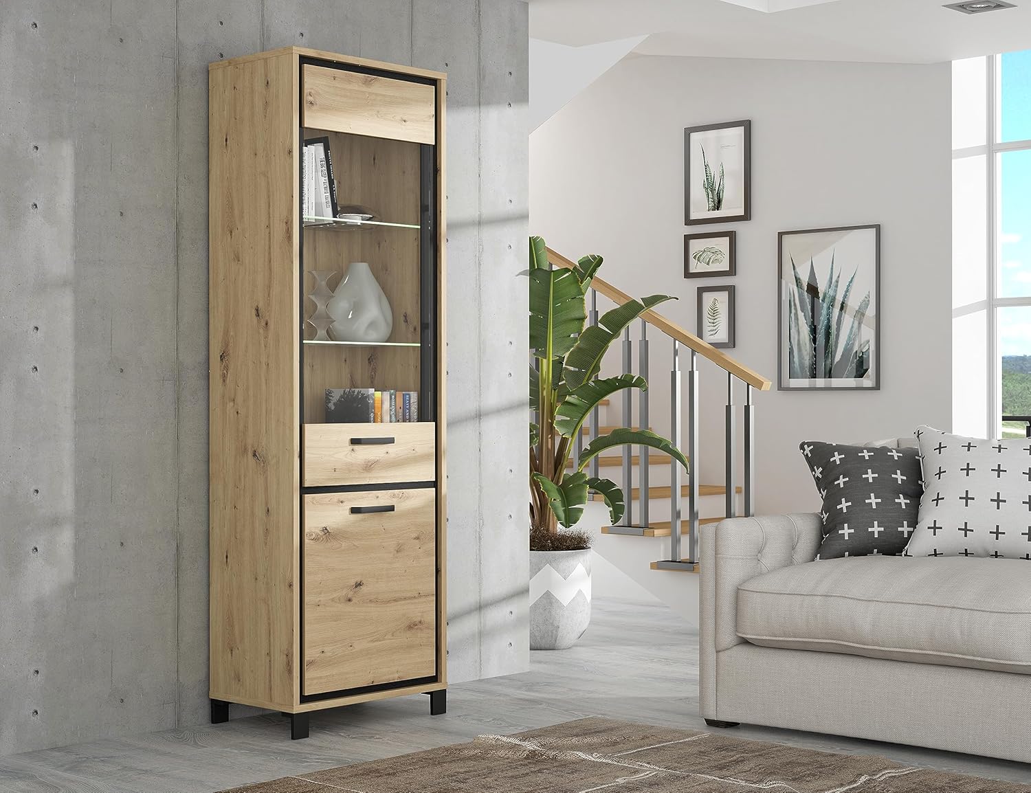 FORTE Trondheim Vitrine mit 2 Türen, Holzwerkstoff, Artisan Eiche kombiniert mit Schwarz Eiche, 64,4 x 209 x 41,5 cm